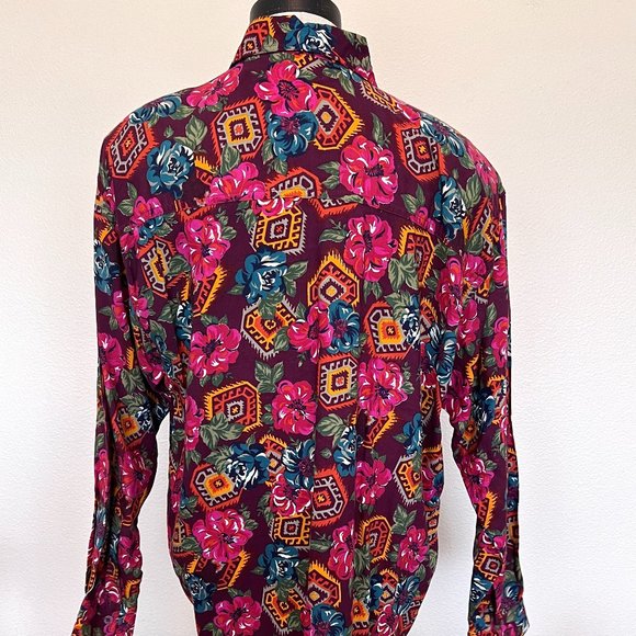 NWT 90's Funky Floral Aztec Long Sleeve Shirt - Size Medium - Ilio - Picture 6 of 8